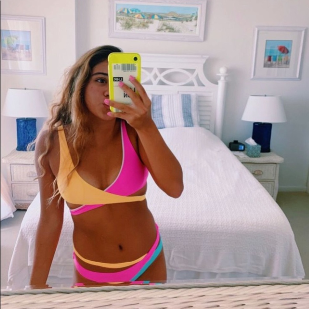 Color wrap bikini